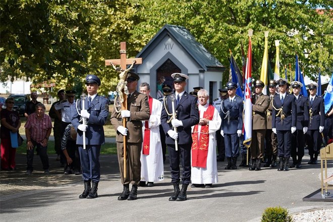 Biskup Bogdan predvodio misu povodom 27. pokrajinskog hodočašća Hrvatske vojske, policije i branitelja u Ludbreg 